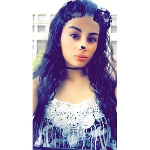 Meet your Posher, Vicky